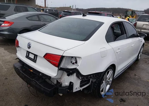 2017 Volkswagen Jetta Gli z USA, uszkodzony, nr VIN 3VW4T7AJ1HM357833